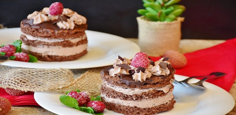 Cara Menghias Kue Tart, Gampang Untuk Pemula! - EDA WEB